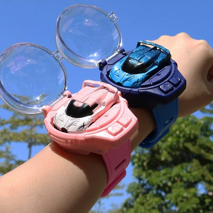 DriveWatch Pro – Montre Télécommande avec Mini Voiture en Alliage !
